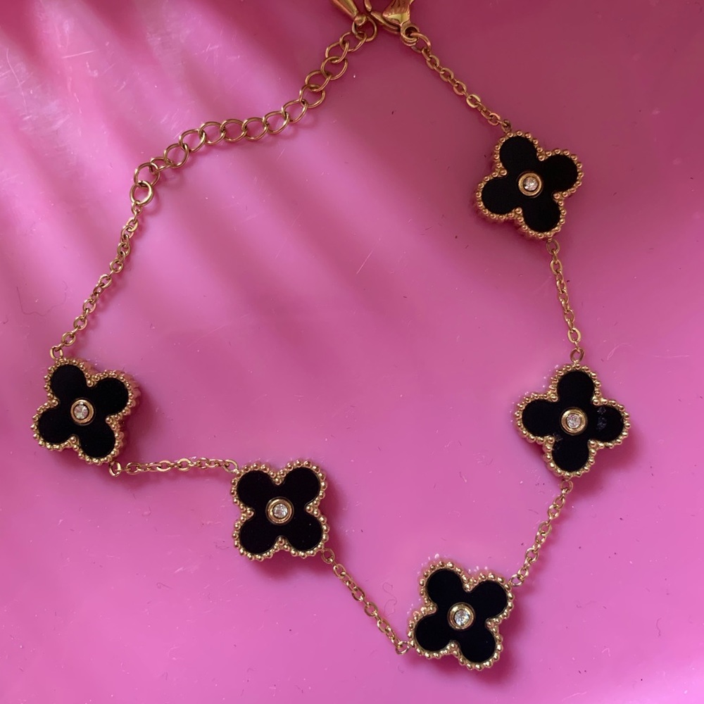 SOLD Clover Bracelet